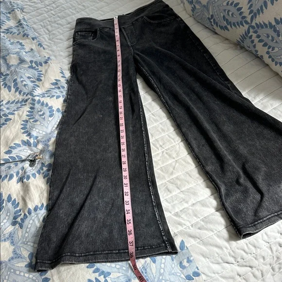 HALARA Charcoal Denim wide leg Jean M Petite - Picture 4 of 8